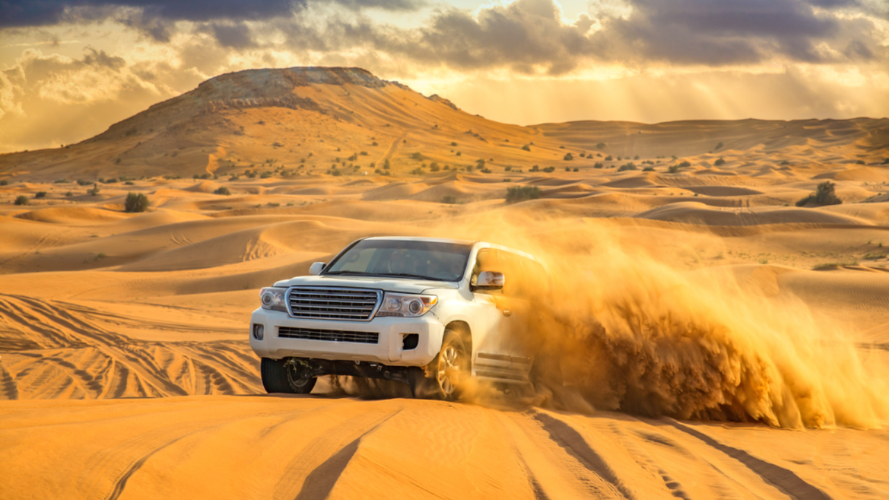 Why Choose a Luxury SUV for Your Desert Safari?